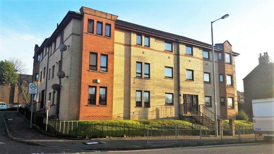 Sunnyside Apartments Coatbridge Bagian luar foto